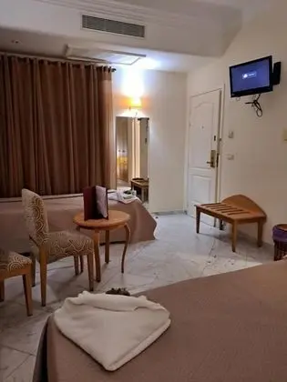 Üç Kişilik Oda