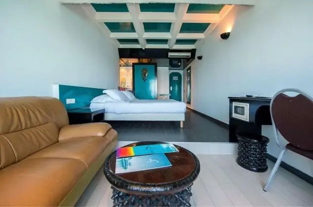 Standard Tek Büyük Yataklı Oda