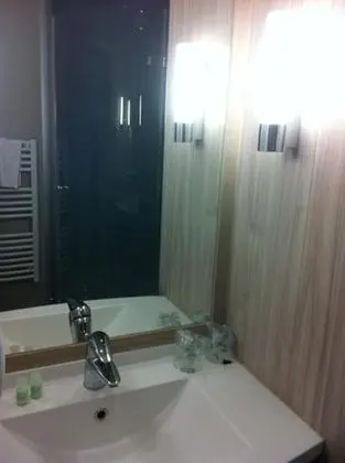 Tek Büyük Yataklı Oda, Avlu Manzaralı