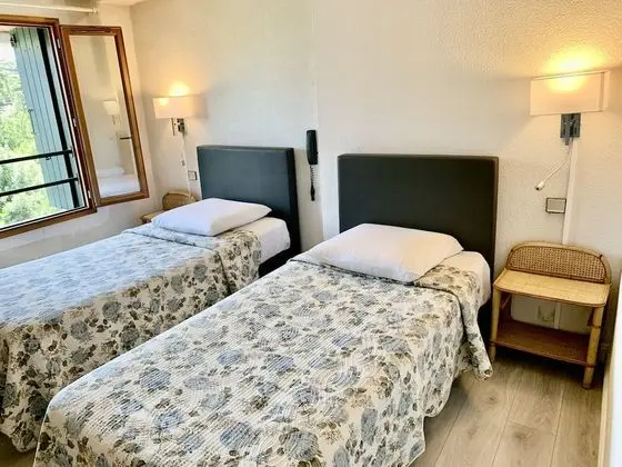 Comfort İki Ayrı Yataklı Oda