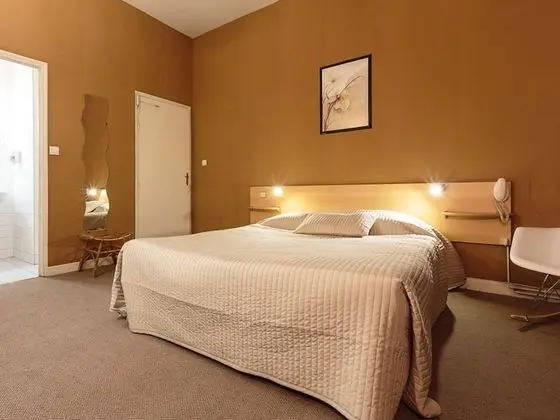 Comfort Tek Büyük Yataklı Oda