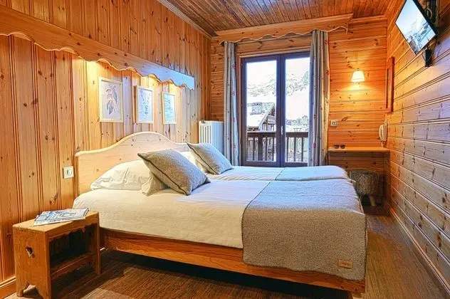 Tek Büyük veya İki Ayrı Yataklı Oda