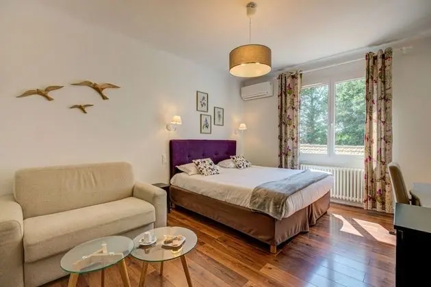 Superior Tek Büyük veya İki Ayrı Yataklı Oda