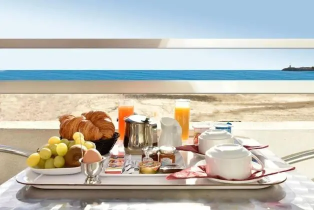 Tek Büyük Yataklı Oda, Okyanusa Sıfır