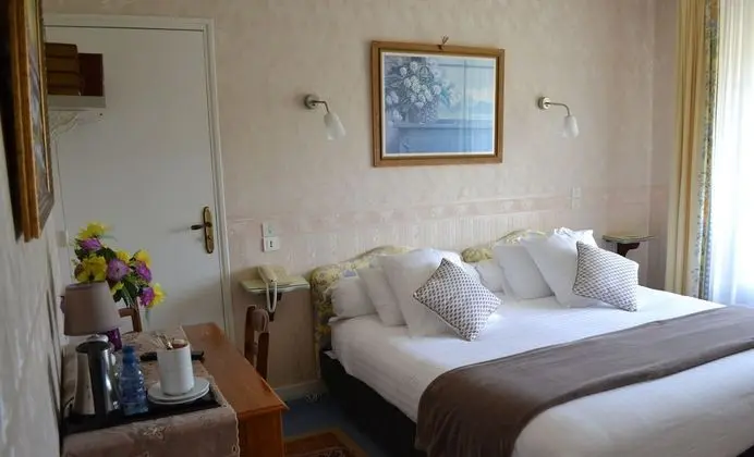 Classic Tek Büyük Yataklı Oda, 1 En Büyük (King) Boy Yatak, Sigara İçilmez, Bahçe Manzaralı