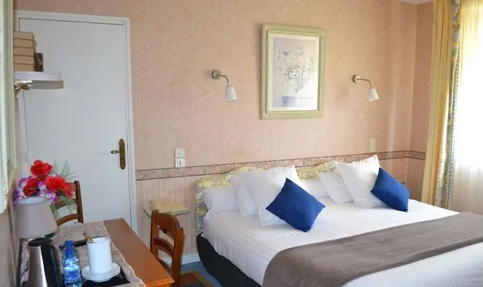 Classic Tek Büyük Yataklı Oda, 1 En Büyük (King) Boy Yatak, Sigara İçilmez, Bahçe Manzaralı