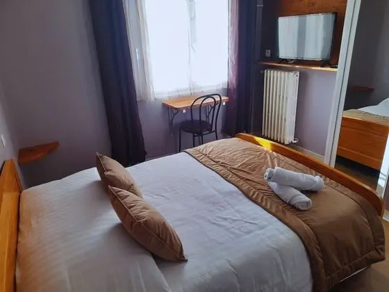 Tek Büyük Yataklı Oda