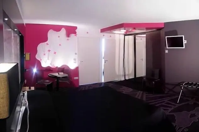 Superior Tek Büyük Yataklı Oda (Stylia)