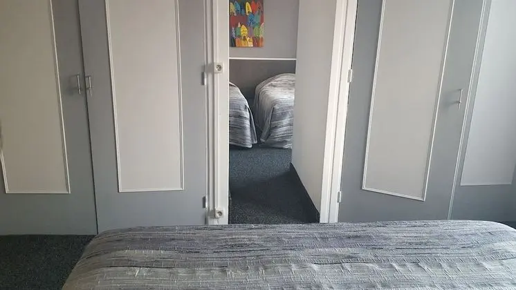 Superior Oda (family)