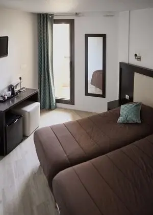 İki Ayrı Yataklı Oda, Deniz Manzaralı