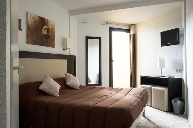 Tek Büyük Yataklı Oda, Şehir Manzaralı