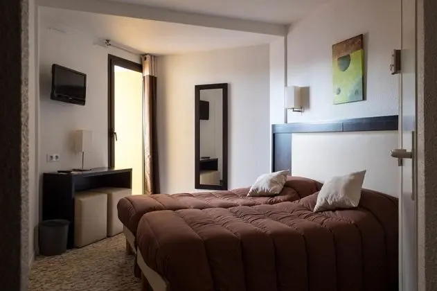 Tek Büyük Yataklı Oda, Şehir Manzaralı