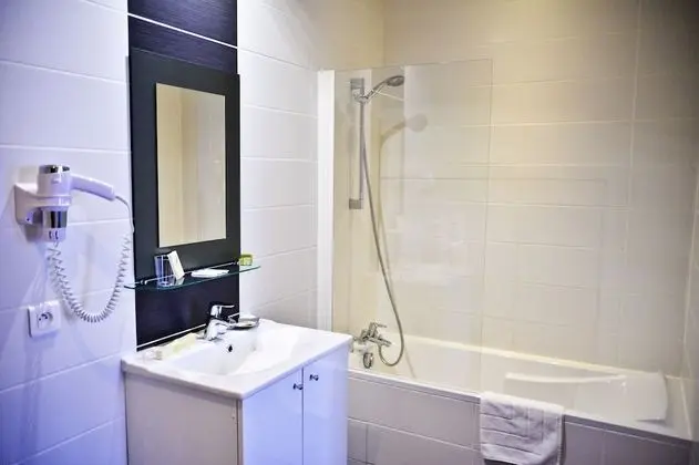 Comfort Tek Büyük Yataklı Oda, 1 Büyük (Queen) Boy Yatak, Sigara İçilmez, Balkon