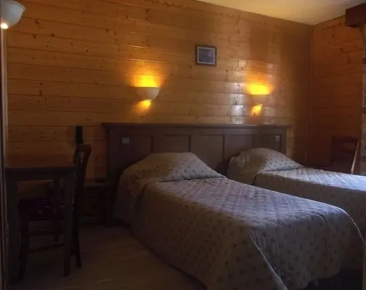 İki Ayrı Yataklı Oda, 2 Tek Kişilik Yatak