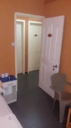 Basic Tek Büyük Yataklı Oda
