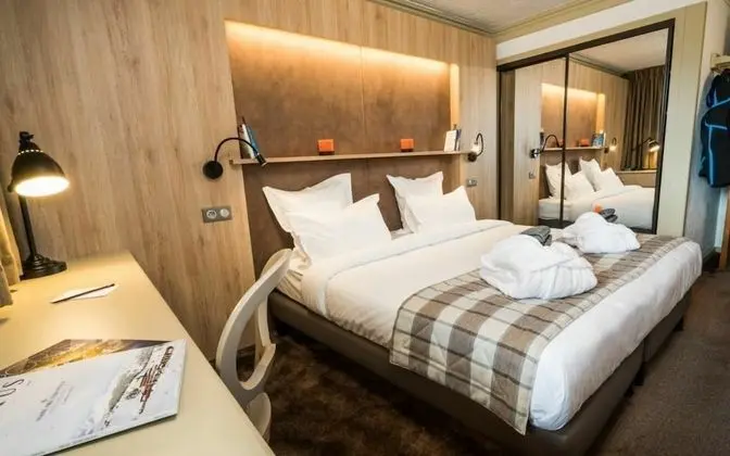 Standard Tek Büyük veya İki Ayrı Yataklı Oda