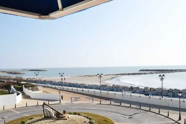 İki Ayrı Yataklı Oda, Deniz Manzaralı