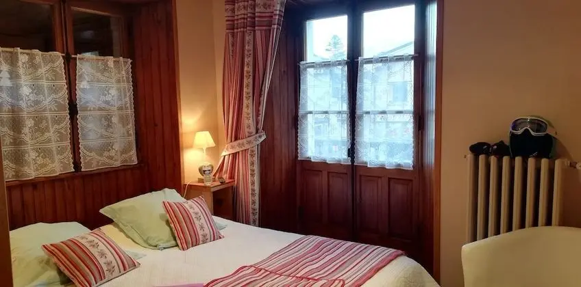 Basic Tek Büyük Yataklı Oda (9)