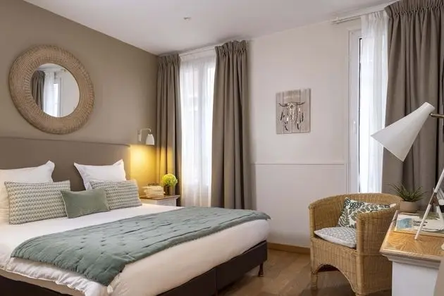 Comfort Tek Büyük Yataklı Oda (Main Villa)