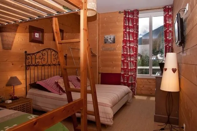 Family Oda, Dağ Manzaralı