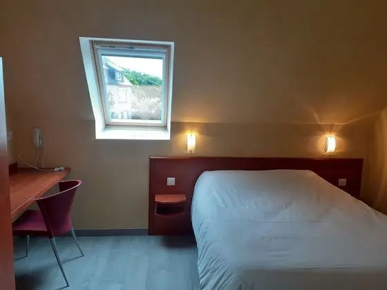 Comfort Tek Büyük Yataklı Oda