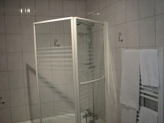 Tek Büyük Yataklı Oda (Côté Jardin)