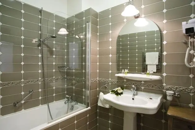 Comfort Tek Büyük Yataklı Oda, Şehir Manzaralı