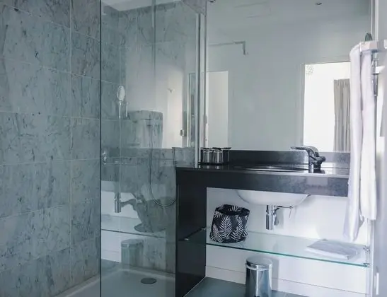 Tek Büyük veya İki Ayrı Yataklı Oda (Prestige)