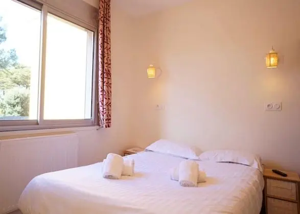 Tek Büyük Yataklı Oda, Banyolu/Duşlu (Standard 1/2 pax)