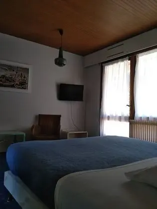 Classic Tek Büyük Yataklı Oda