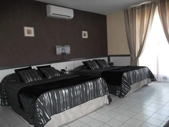 Dört Kişilik Oda