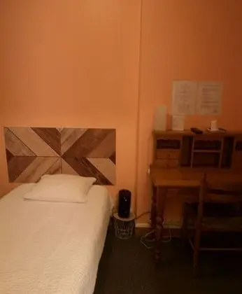 Economy Tek Kişilik Oda, Banyolu/Duşlu (Toilettes sur le palier )