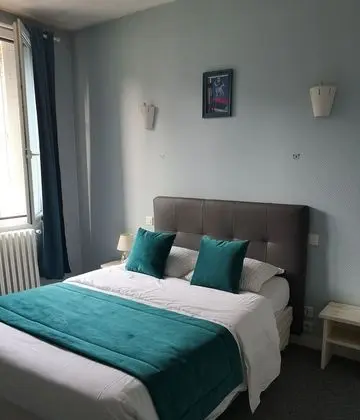Standard Tek Büyük Yataklı Oda, Banyolu/Duşlu