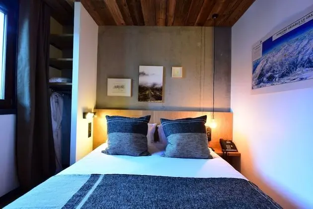 Chambre Double (Cocoon)