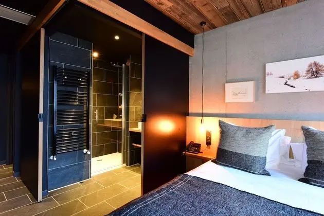 Tek Büyük Yataklı Oda, Teras