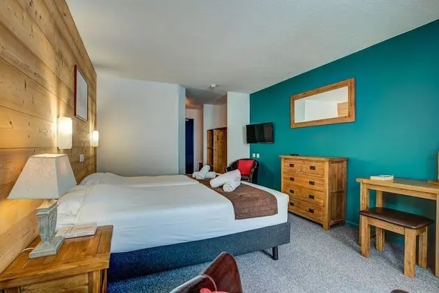 Tek Büyük veya İki Ayrı Yataklı Oda