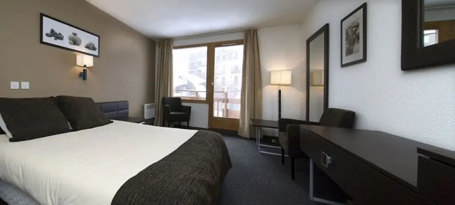 Tek Büyük veya İki Ayrı Yataklı Oda