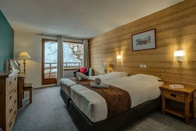 Tek Büyük veya İki Ayrı Yataklı Oda