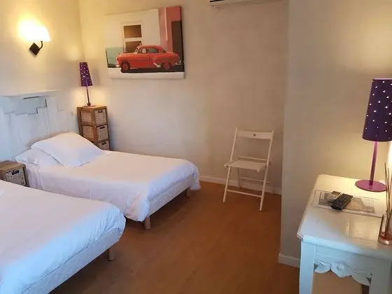 İki Ayrı Yataklı Oda, Özel Banyo, Deniz Manzaralı