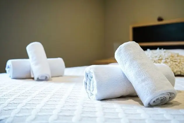 Tek Büyük Yataklı Oda, Göl Manzaralı