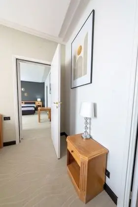 Deluxe Tek Büyük veya İki Ayrı Yataklı Oda, Banyolu/Duşlu