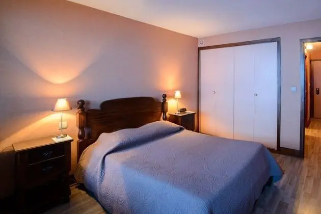 Tek Büyük veya İki Ayrı Yataklı Oda, Balkon, Dağ Manzaralı