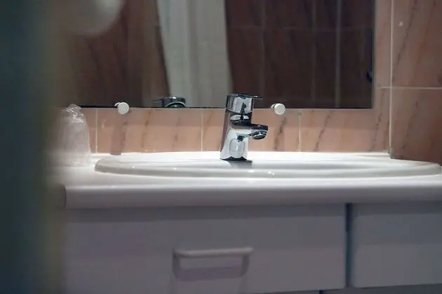 Classic Tek Büyük Yataklı Oda