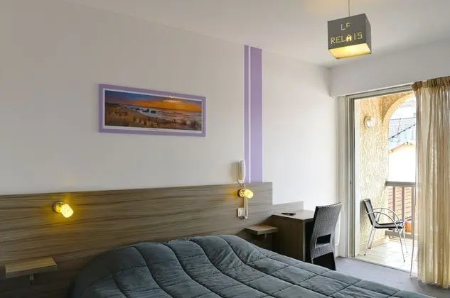 Tek Büyük Yataklı Oda, Balkon