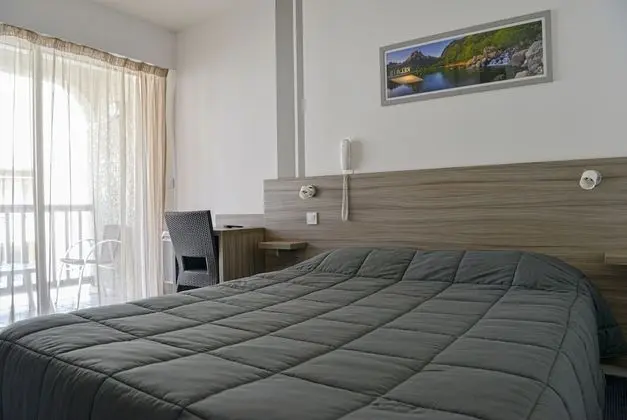 Tek Büyük Yataklı Oda, Balkon