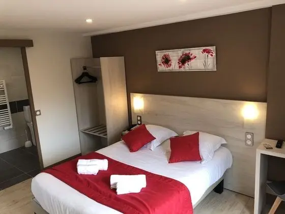 Superior Tek Büyük Yataklı Oda, Veranda, Havuz Kenarı