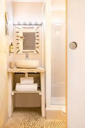 Tek Büyük Yataklı Oda, Özel Banyo