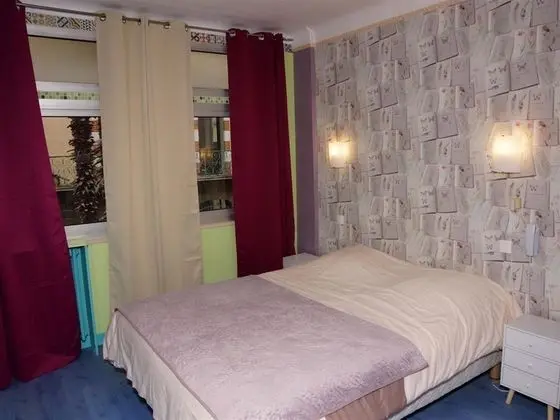 Comfort Tek Büyük Yataklı Oda