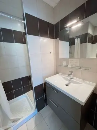 Classic Tek Büyük Yataklı Oda