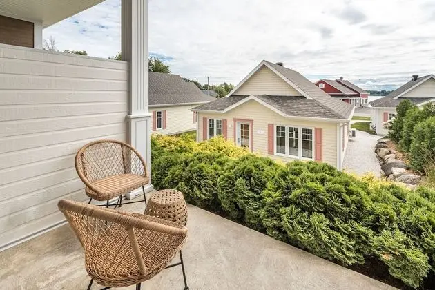 Classic Oda, 1 Büyük (Queen) Boy Yatak, Göl Manzaralı